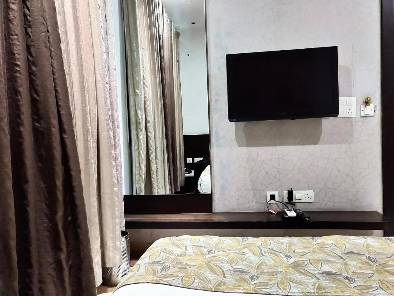 Hotel Rockland 자이푸르 외부 사진